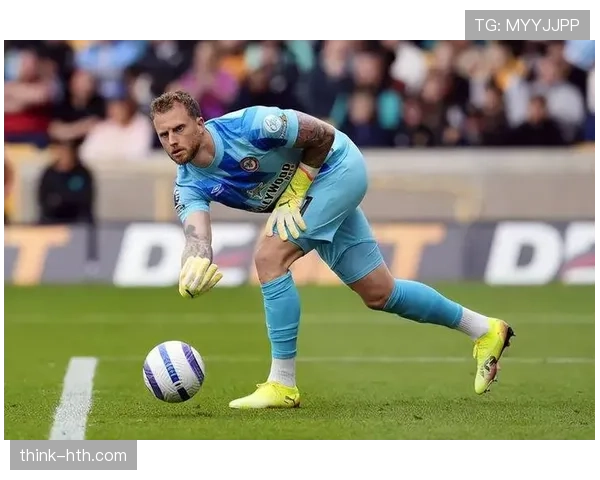 顶级球星引爆夏窗转会潮,市场竞争升级引球迷热切期待