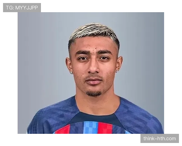 阿劳霍持续发挥稳定,助力球队荣誉之路再攀高峰 阿劳霍持续发挥稳定,助力球队荣誉之路再攀高峰